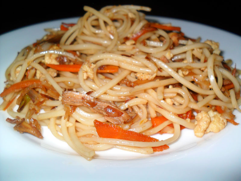 Chicken Noodles, Linuskitchen, Linu Freddy