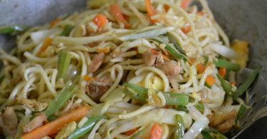 Hakka Noodles, Linuskitchen, Linu Freddy